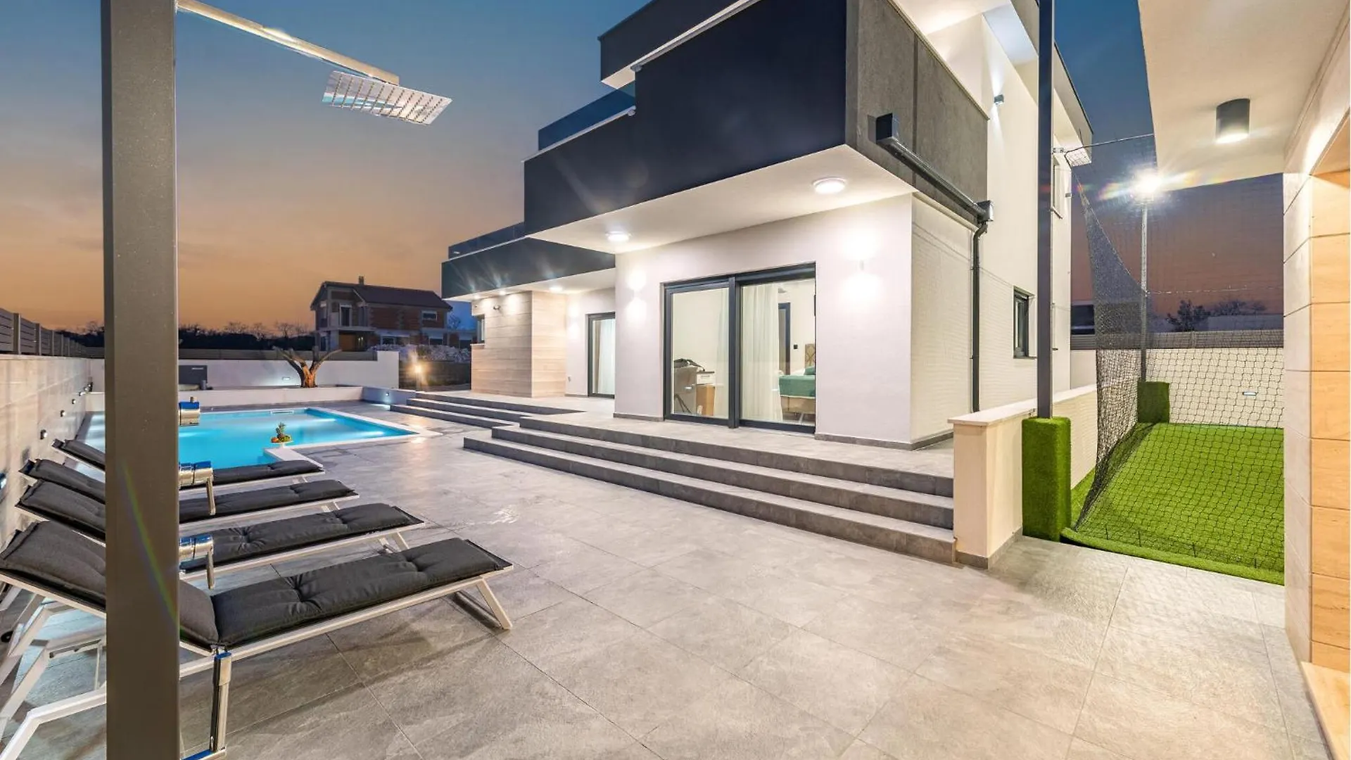 4 Bedroom Gorgeous Home In Murvica Murvica  Croatia